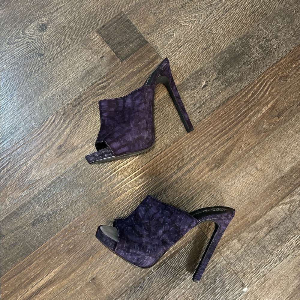 Dark blue heels